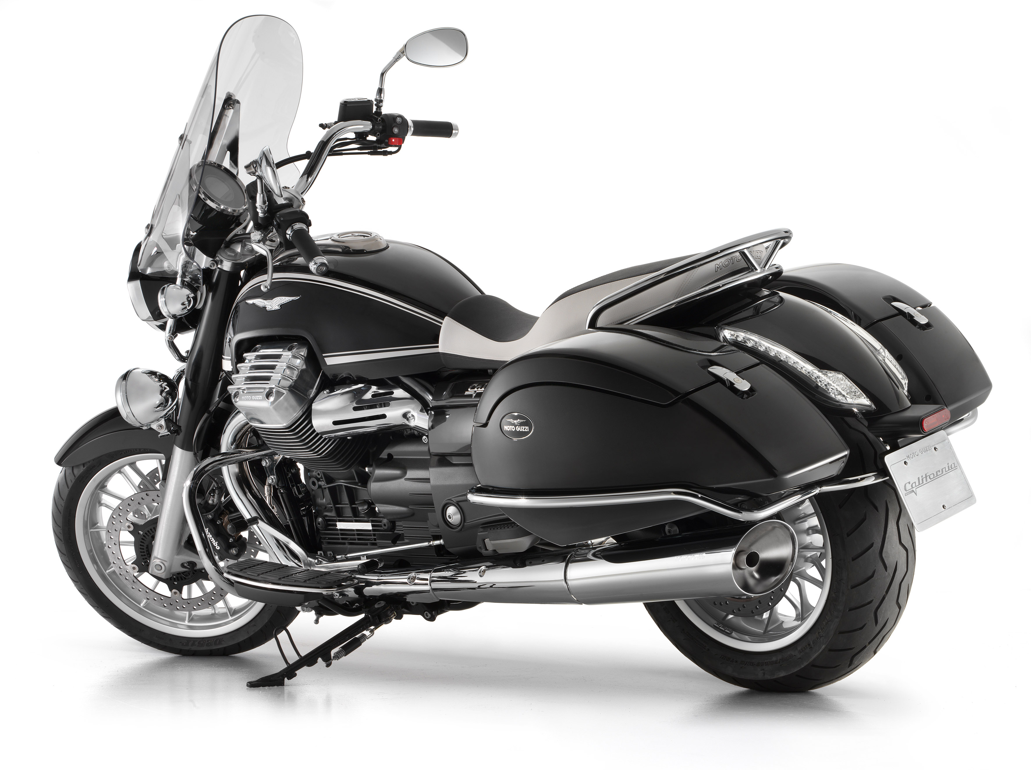 California1400Touring_EICMA20121113_008.jpg