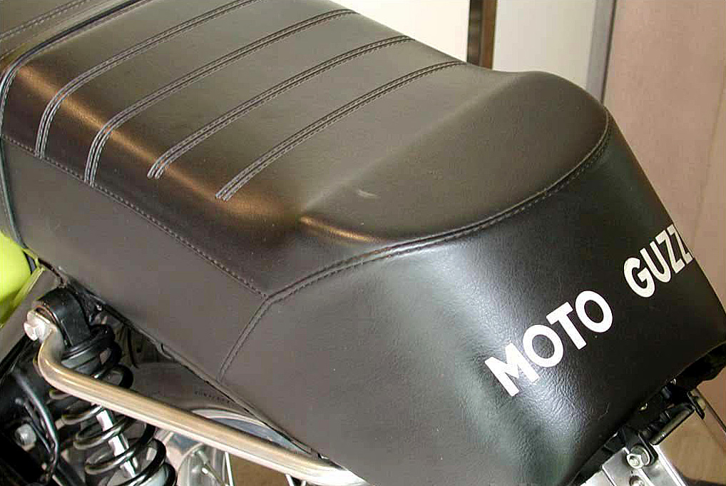V7Sport74_03.jpg