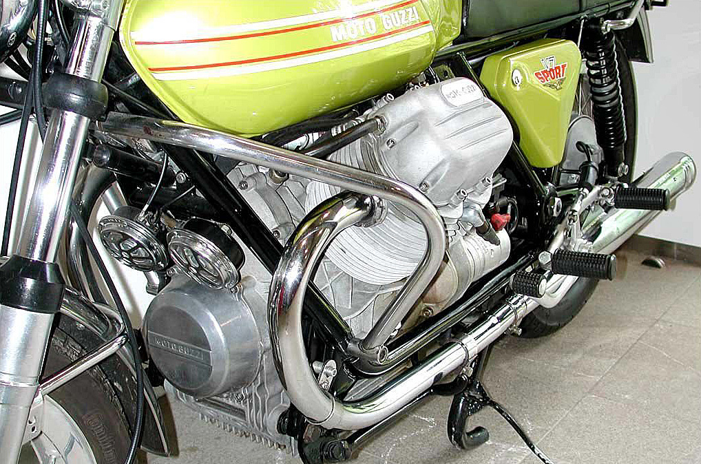 V7Sport74_16.jpg