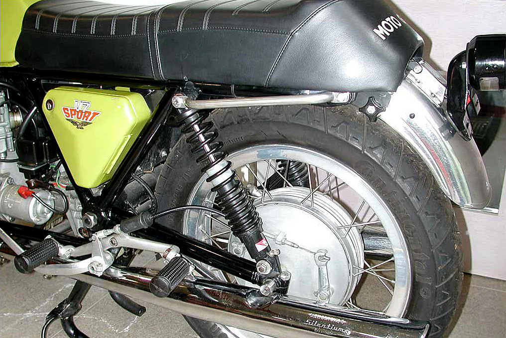 V7Sport74_18.jpg