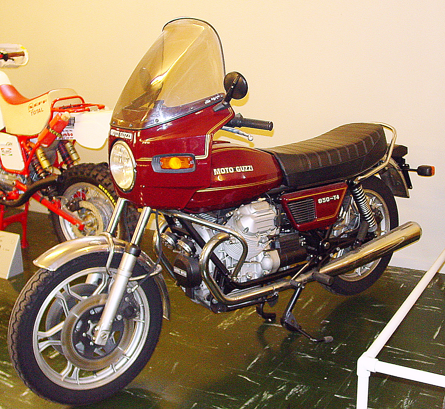 850T4_02.jpg