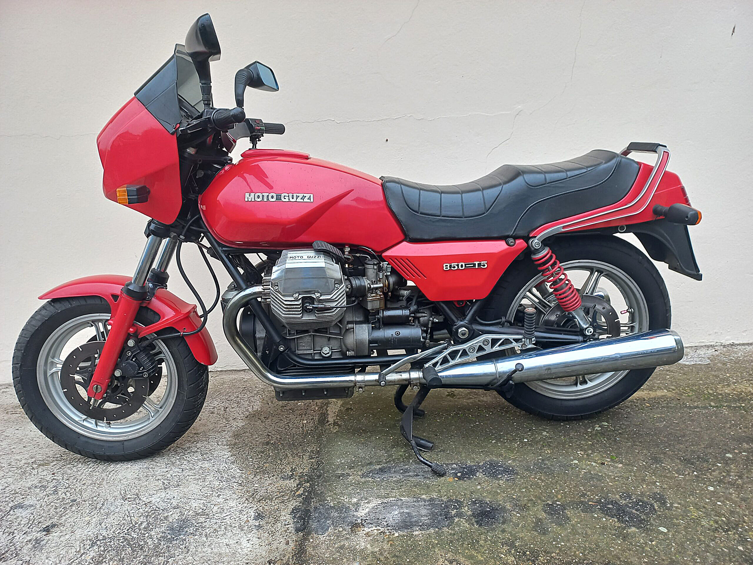850T5-1980_02.jpg