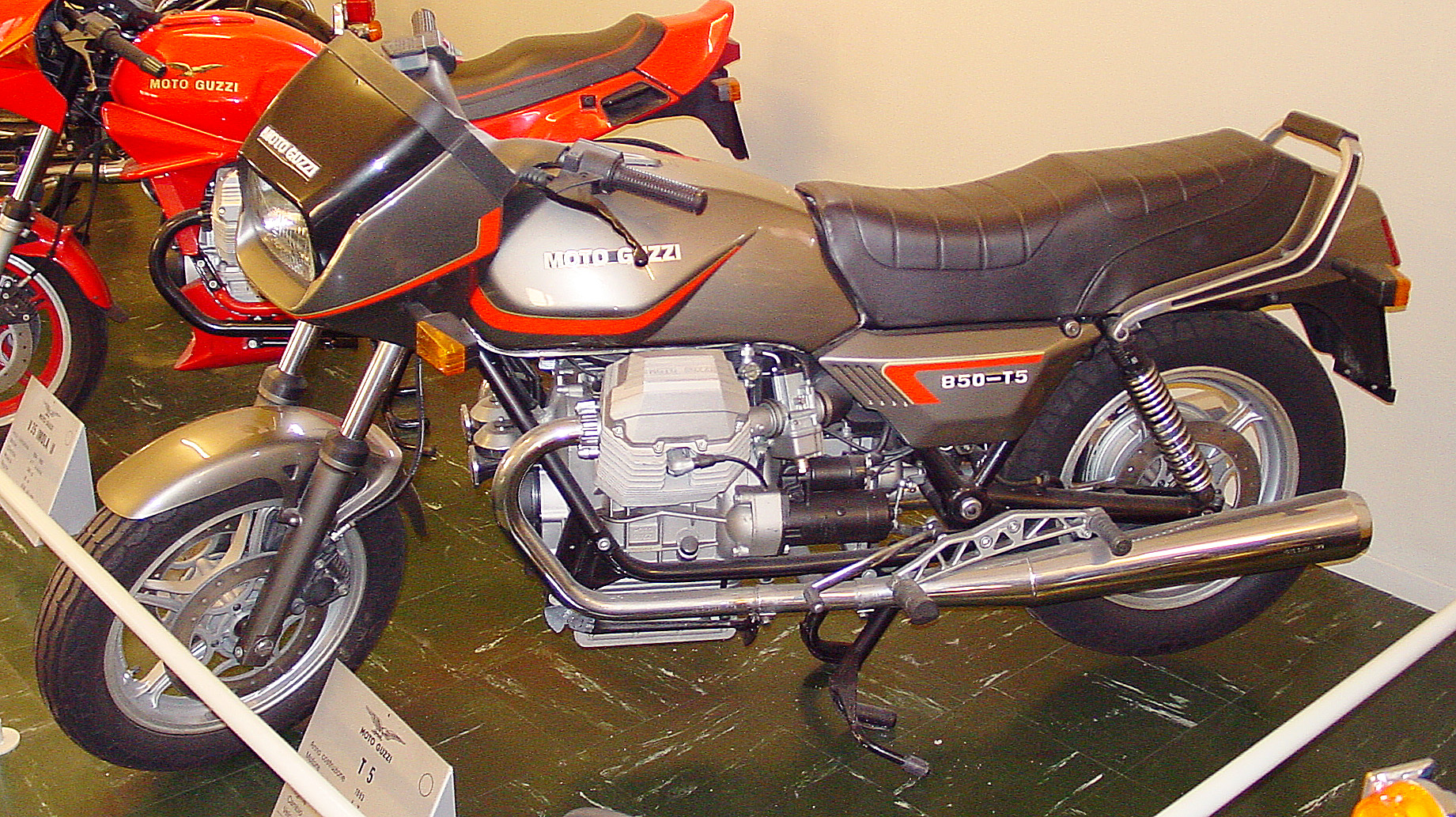 850T5_03.jpg