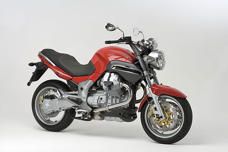 Breva850_07_05.jpg