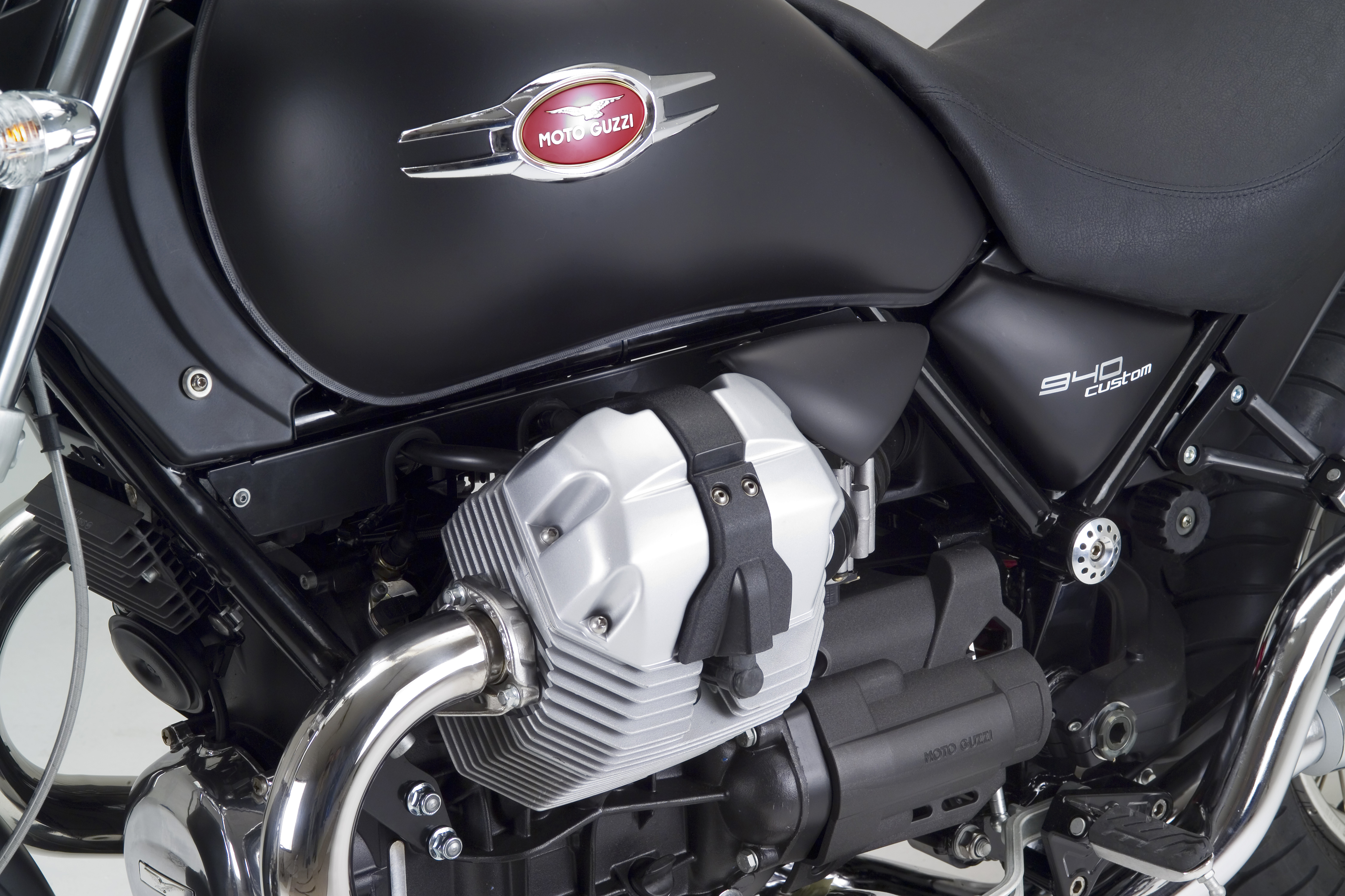 940Custom_200611_03.jpg