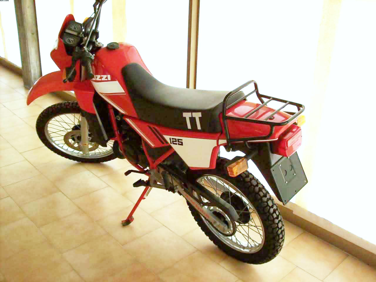 125TT_04.jpg