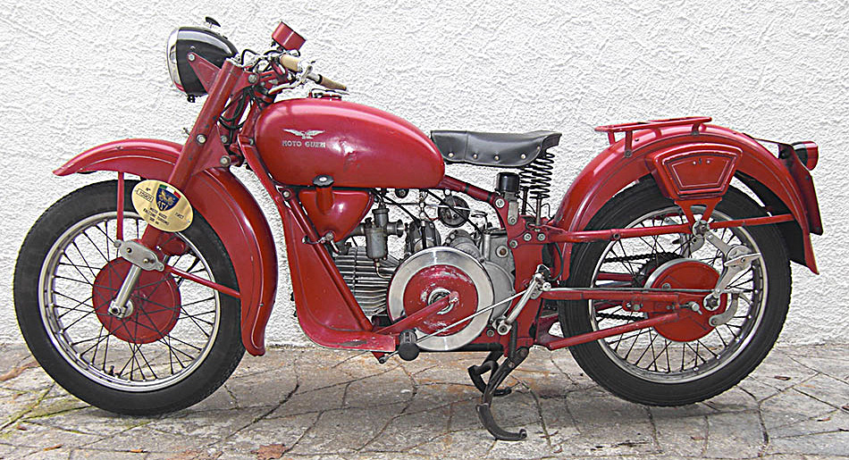 FalconeTurismo-1963_01.jpg