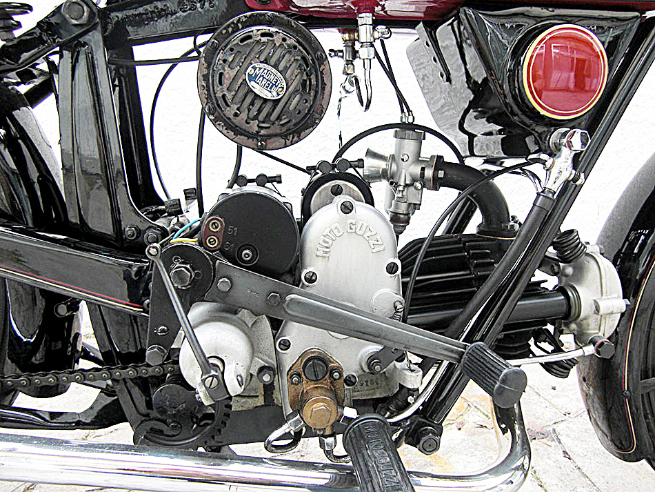 PL250-FaccettaNera-1937_07.jpg