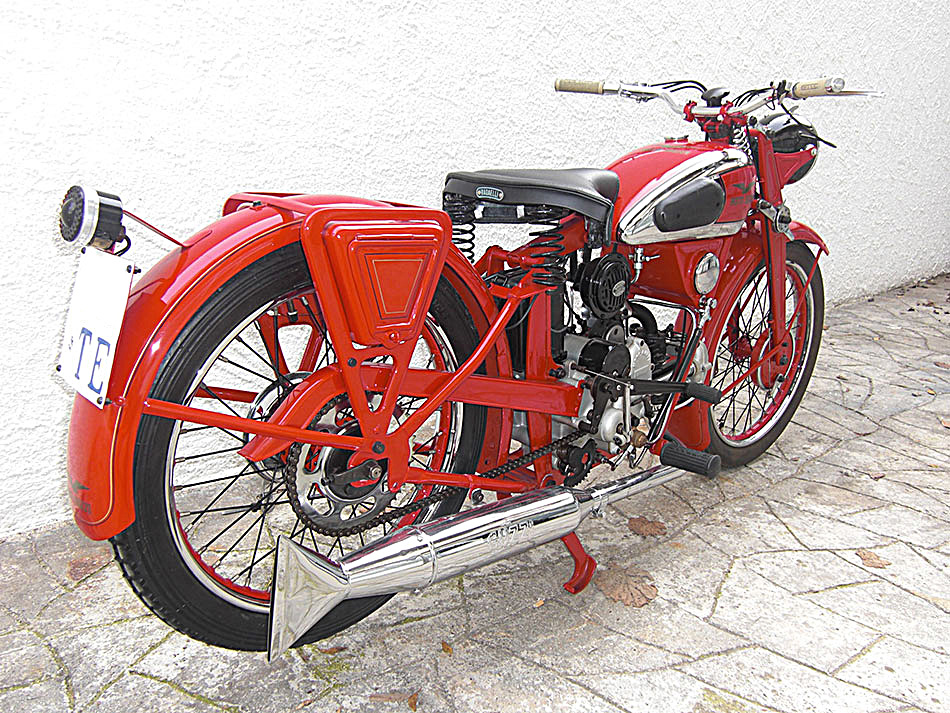 PLS250-1937_04.jpg
