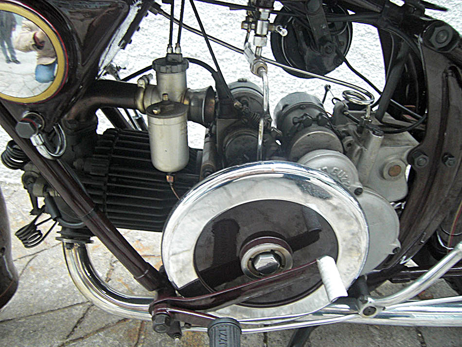 V-1935_06.jpg