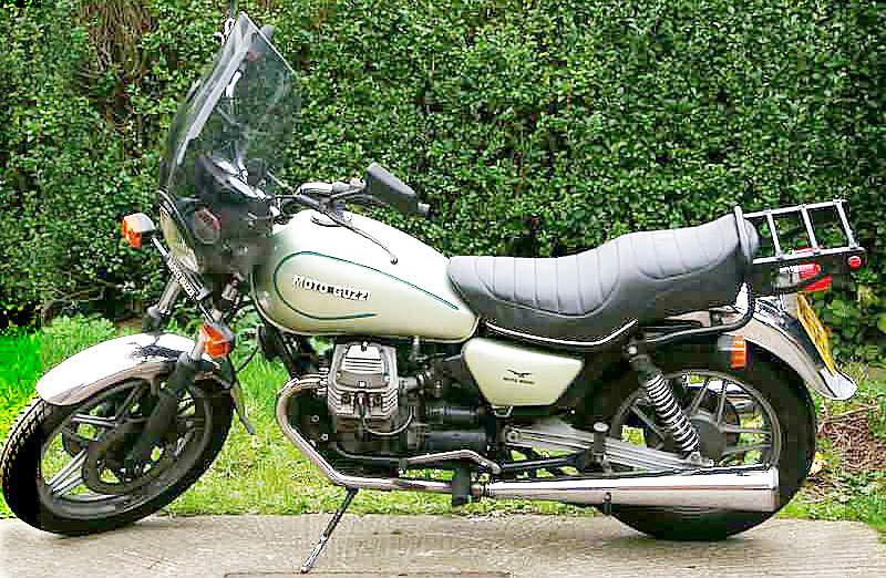 V35C83_02.jpg