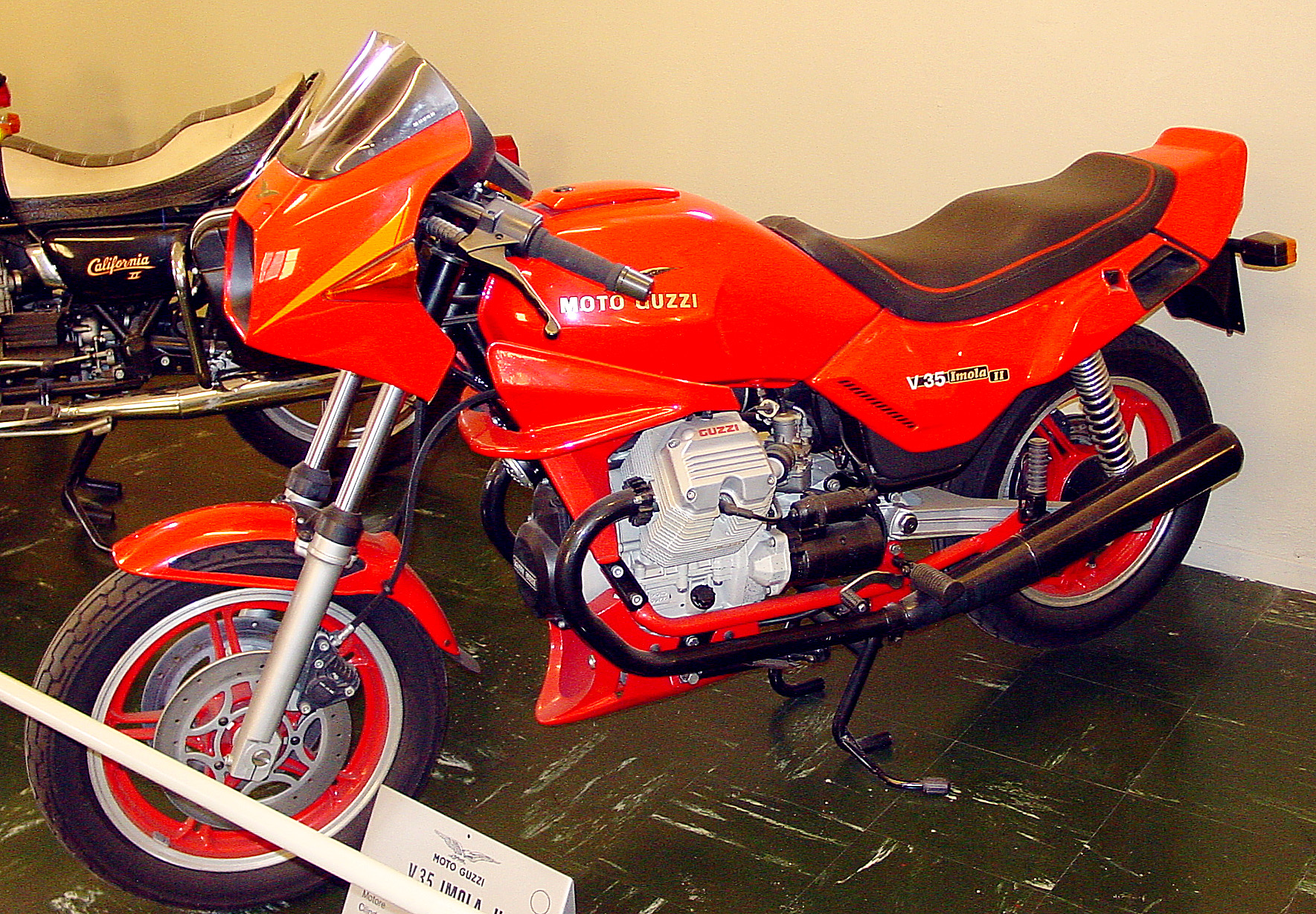 V35Imola2_03.jpg