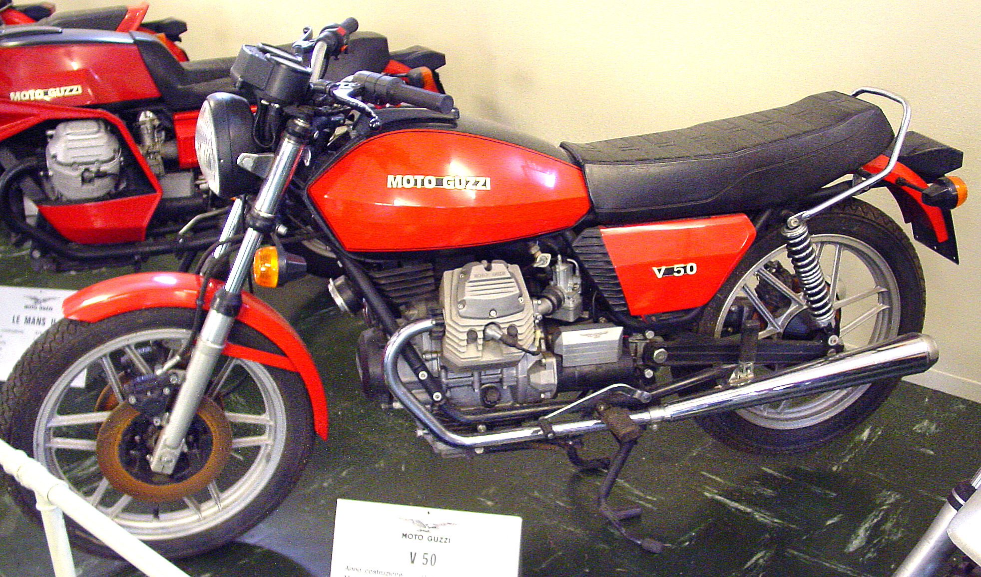 V50_04.jpg
