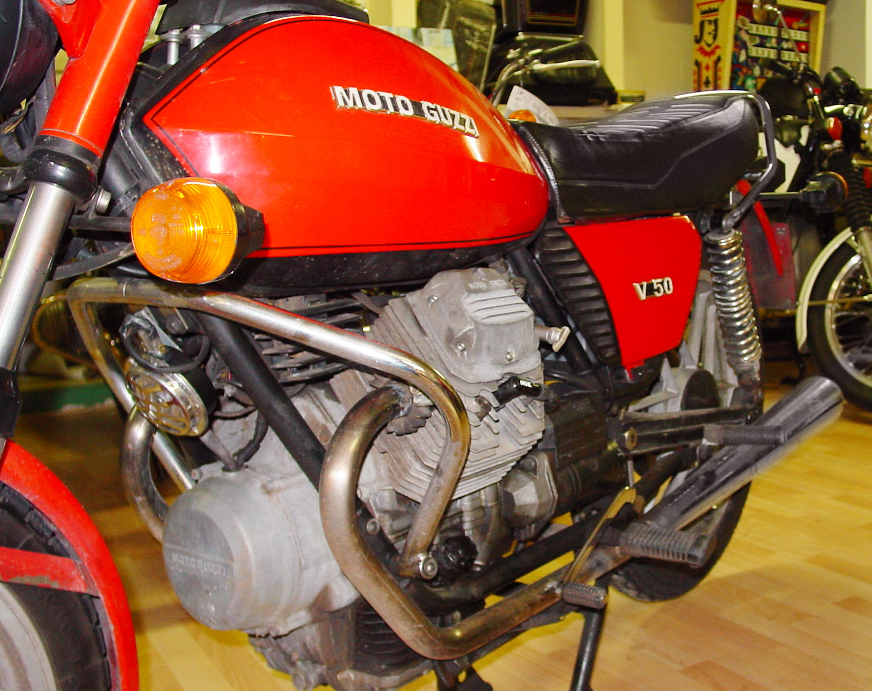 V50_77_04.jpg
