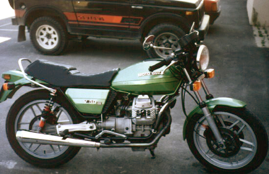 V50_3_02.jpg