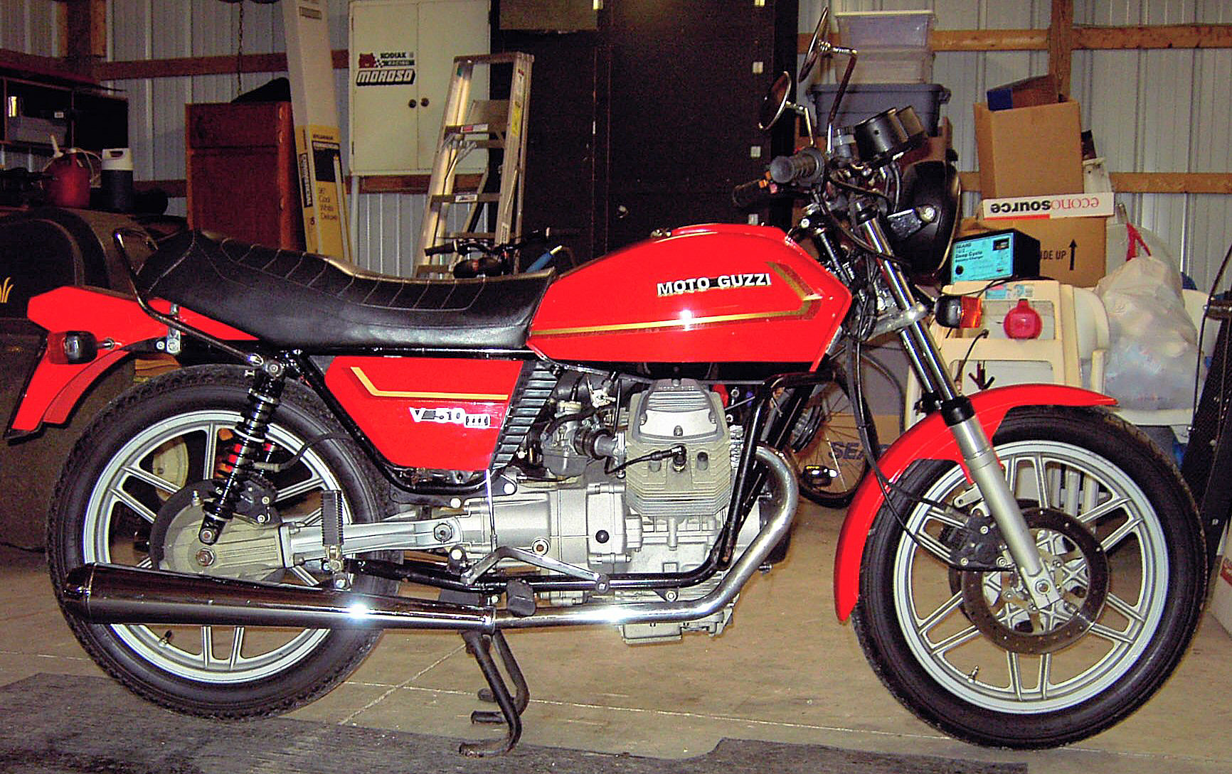 V50_3_82_10.jpg