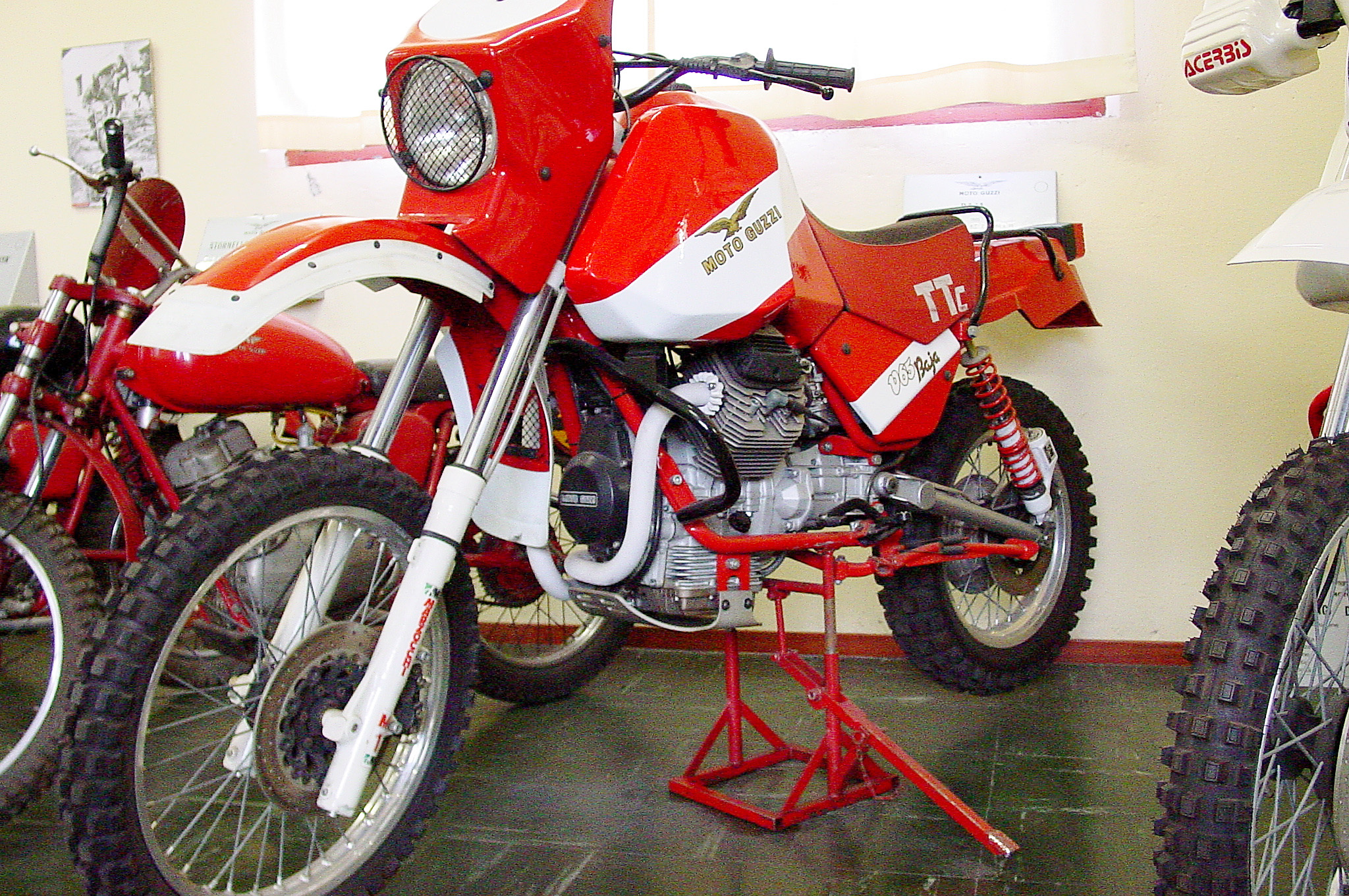 V65Baja85_01.jpg