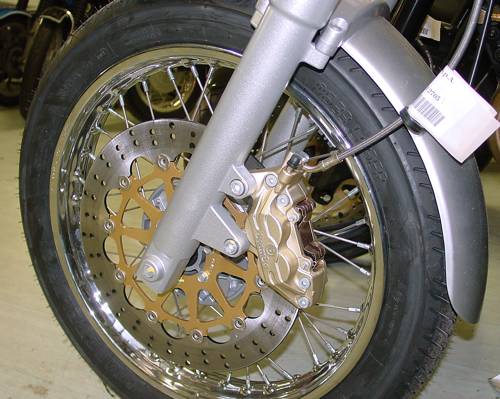 750NevadaClub02_03.jpg