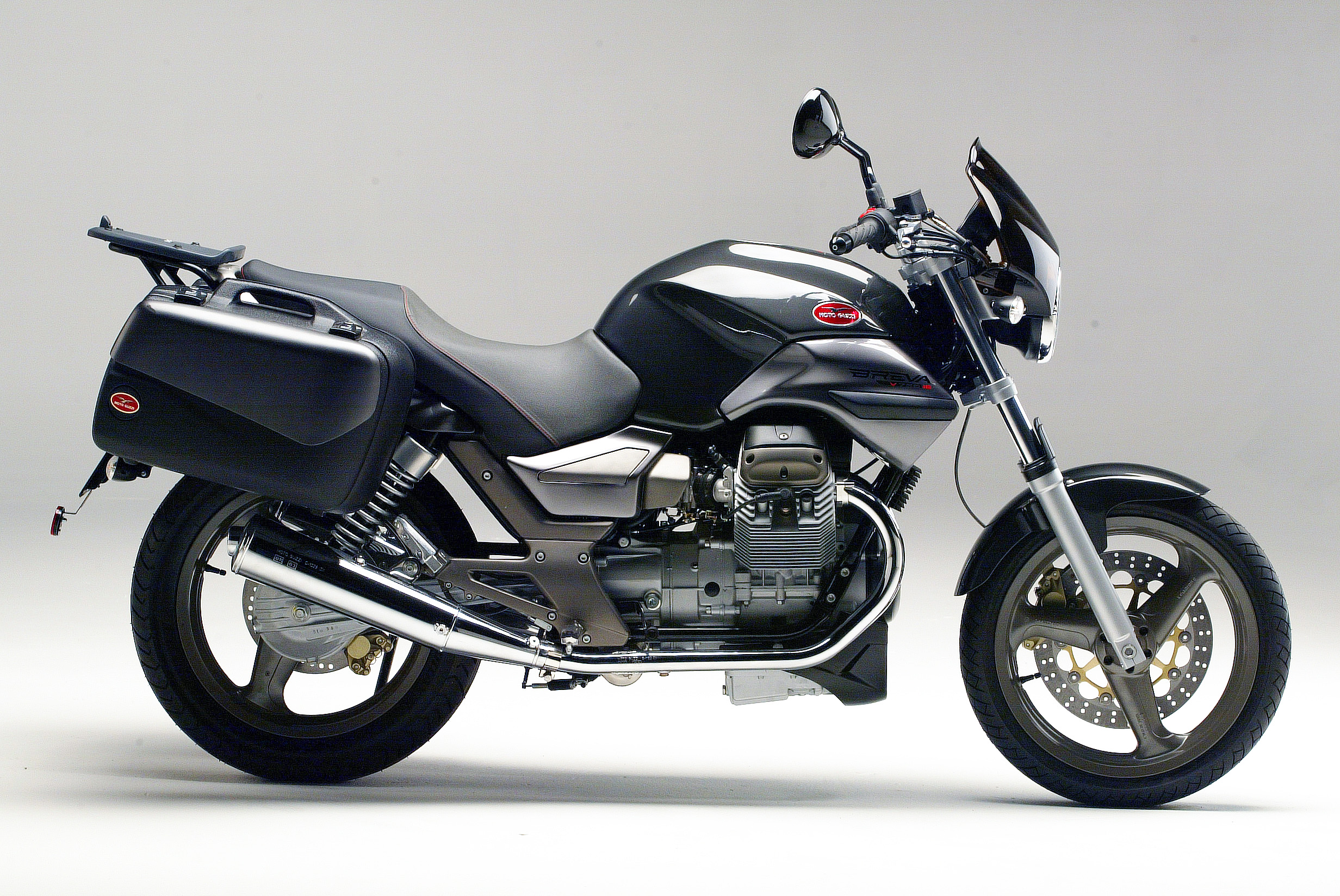 Breva750_04_14.jpg