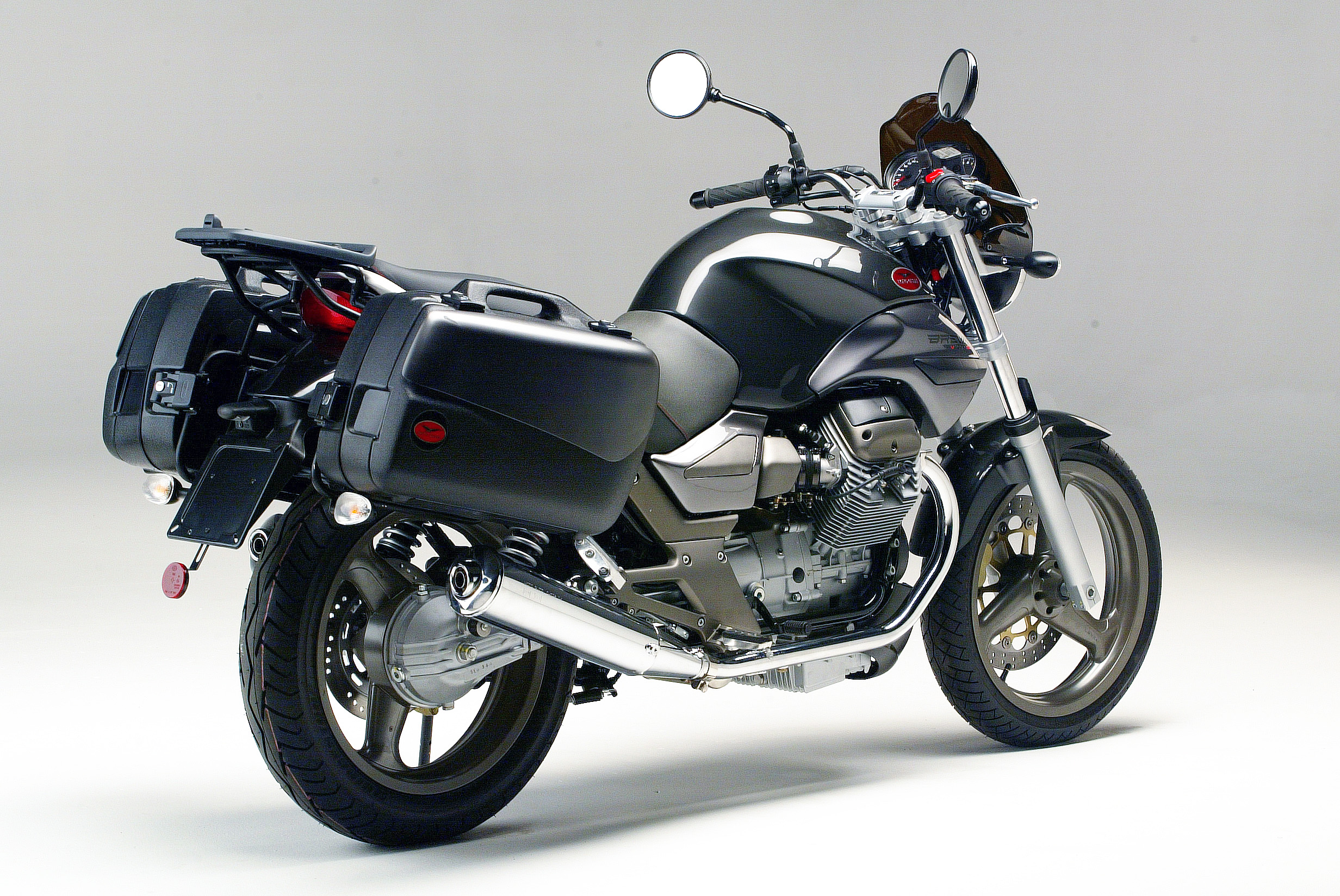 Breva750_04_17.jpg