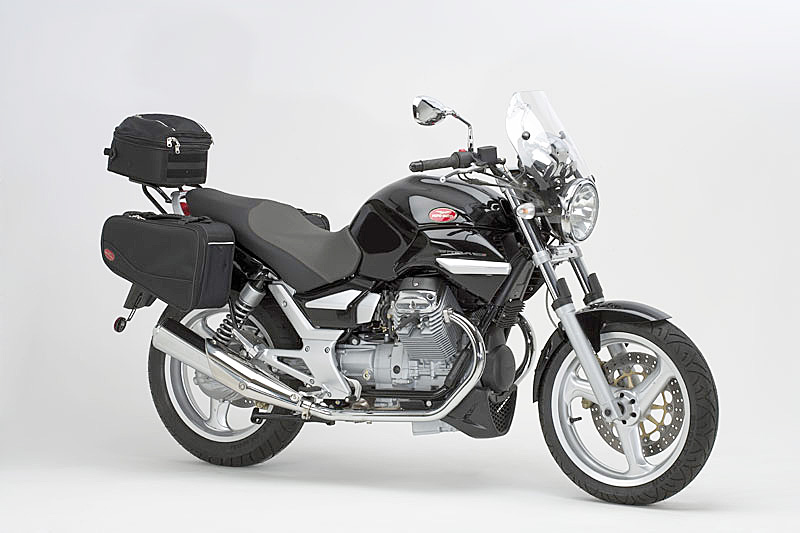Breva750Touring_06_04.jpg
