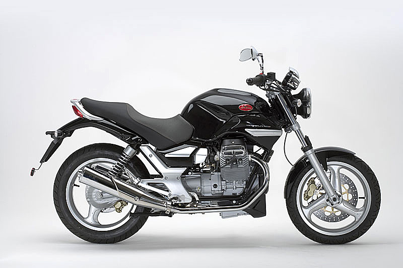 Breva750_06_04.jpg