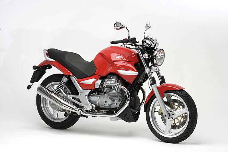 Breva750_06_07.jpg