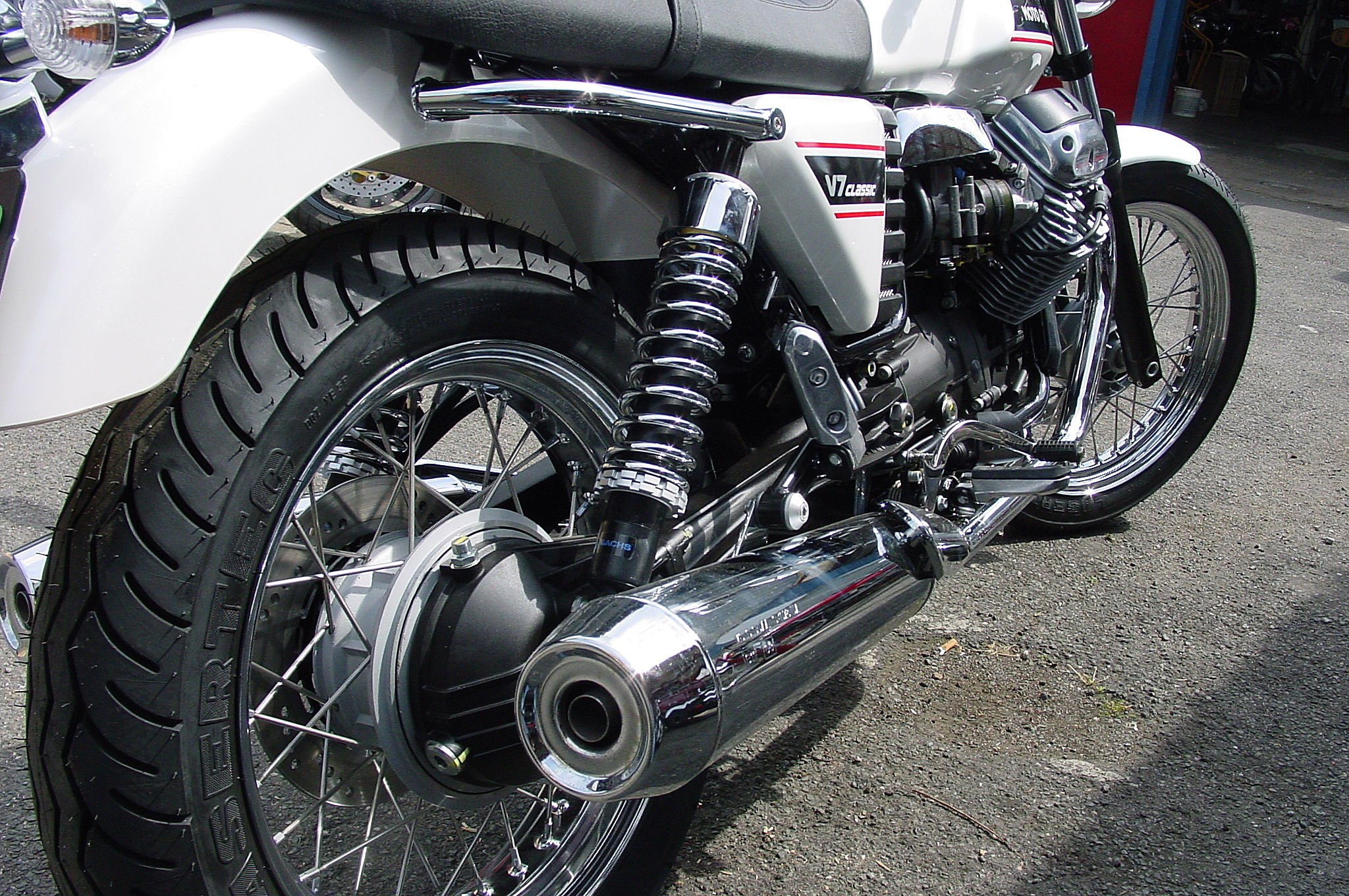 V7Classic_2008_06.jpg