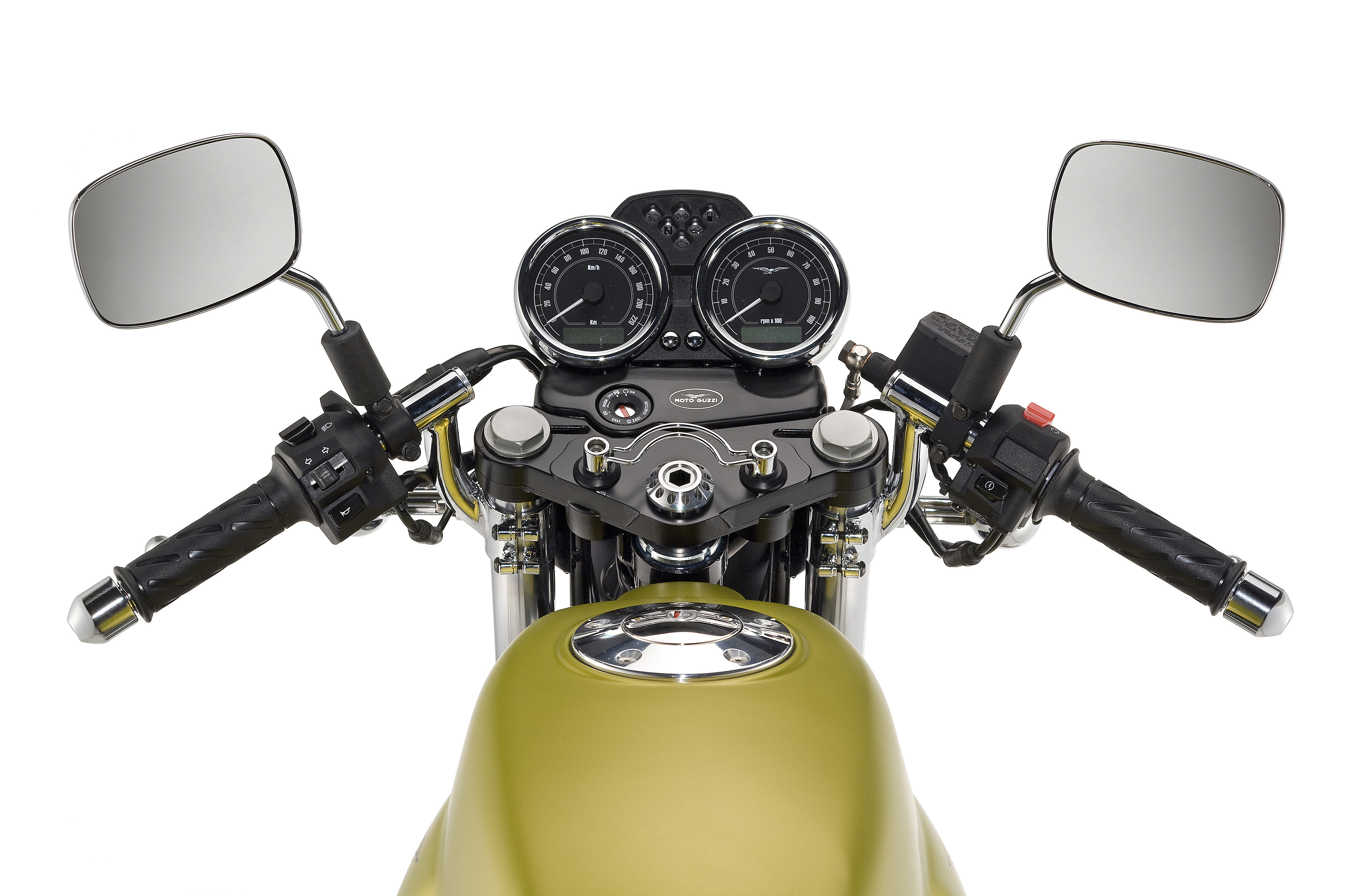 V7CafeClassic_200903_05.jpg
