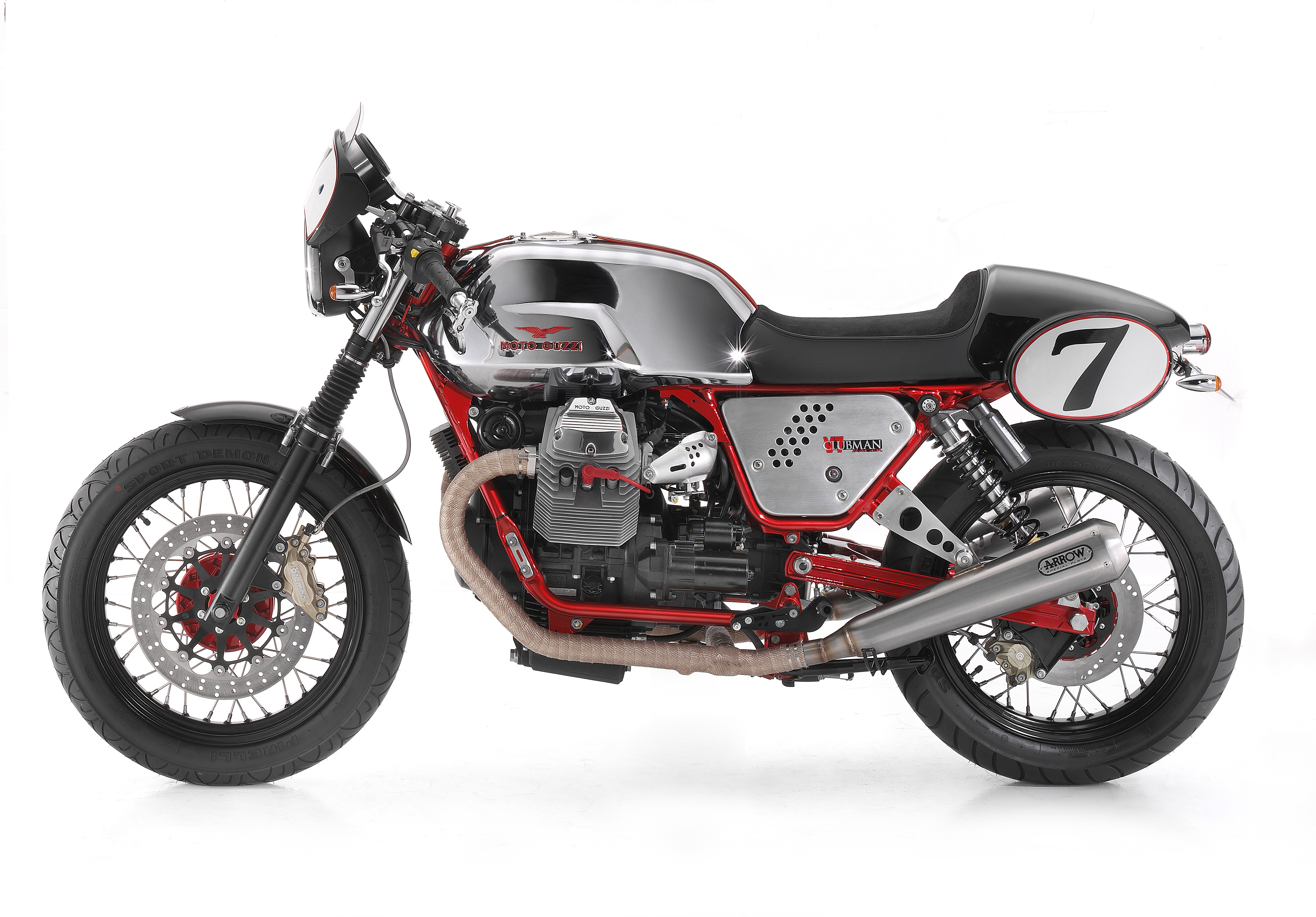 V7Clubman_Racer_200911_01.jpg