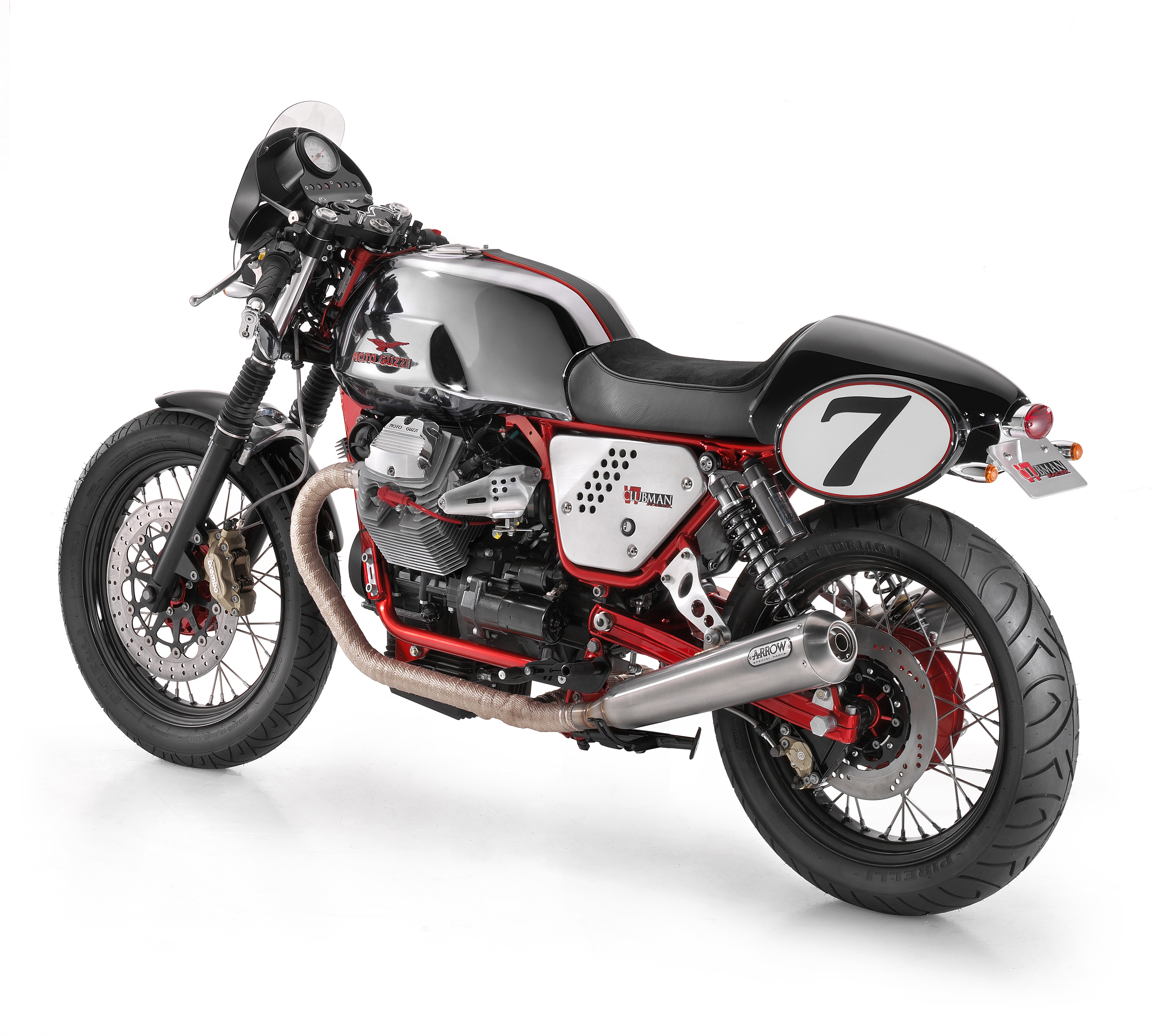 V7Clubman_Racer_200911_04.jpg