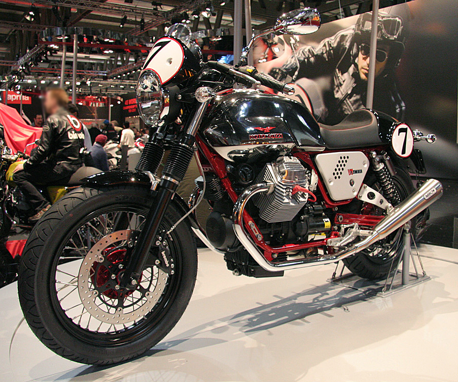V7CafeRacer_20101103_02.jpg