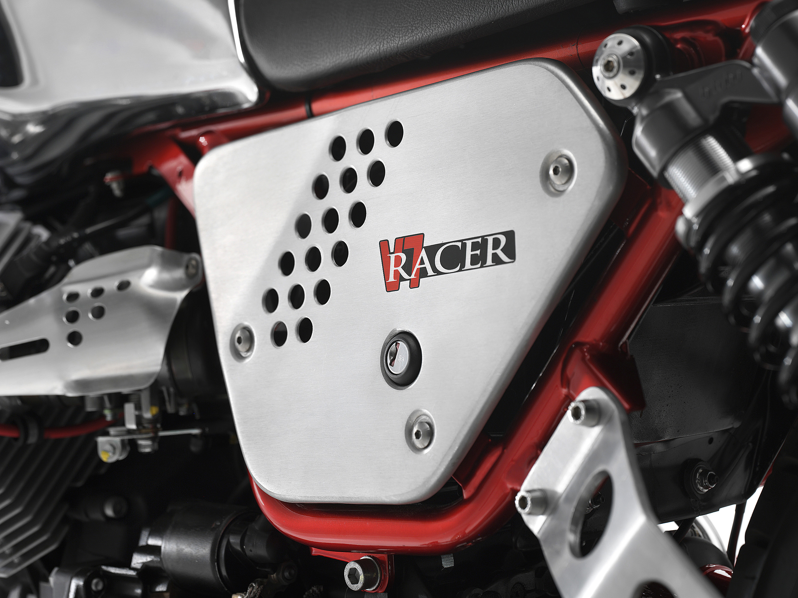 V7Racer_20110916_12.jpg