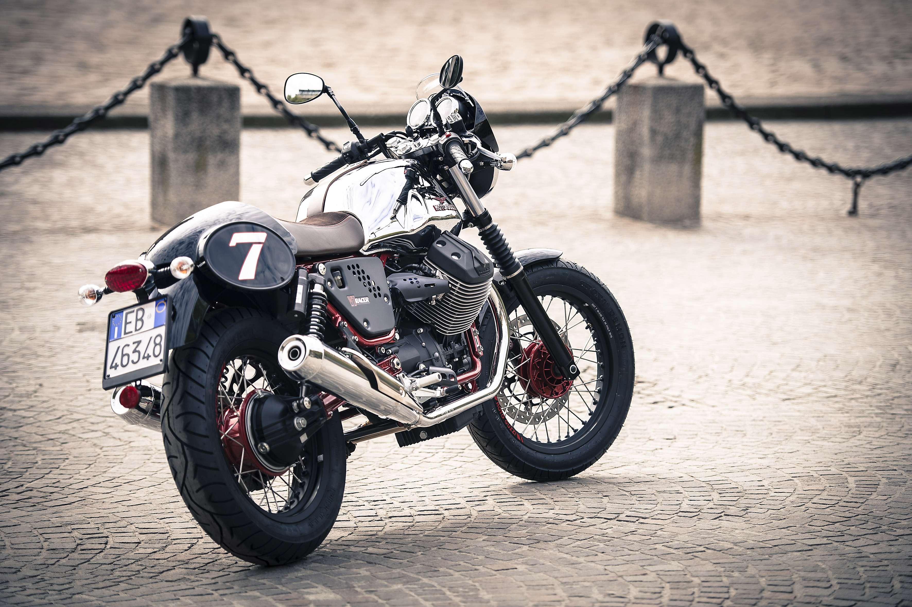 V7Racer_20140415_11.jpg