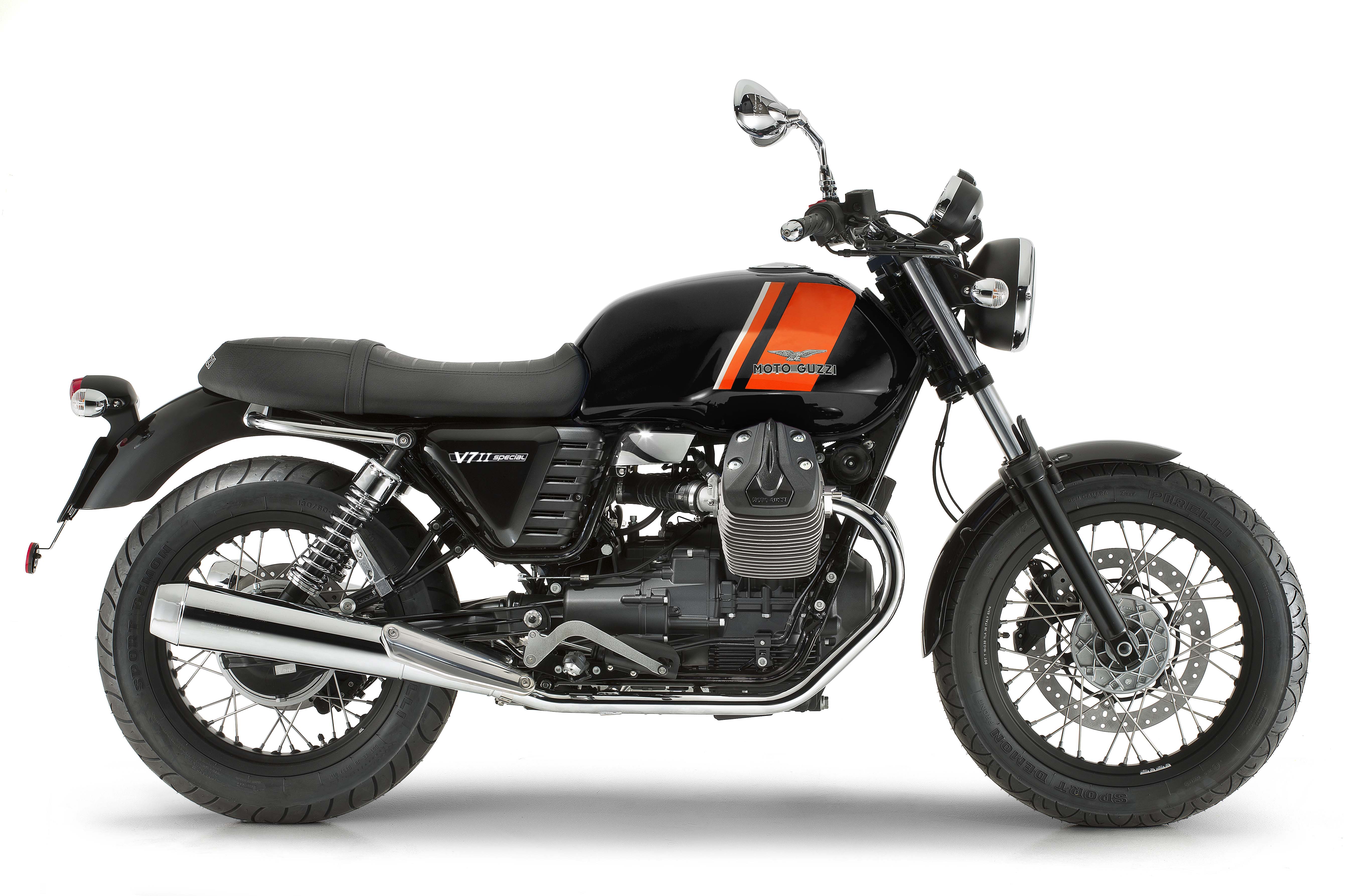 V7II_Special_2015_EICMA2014_02.jpg