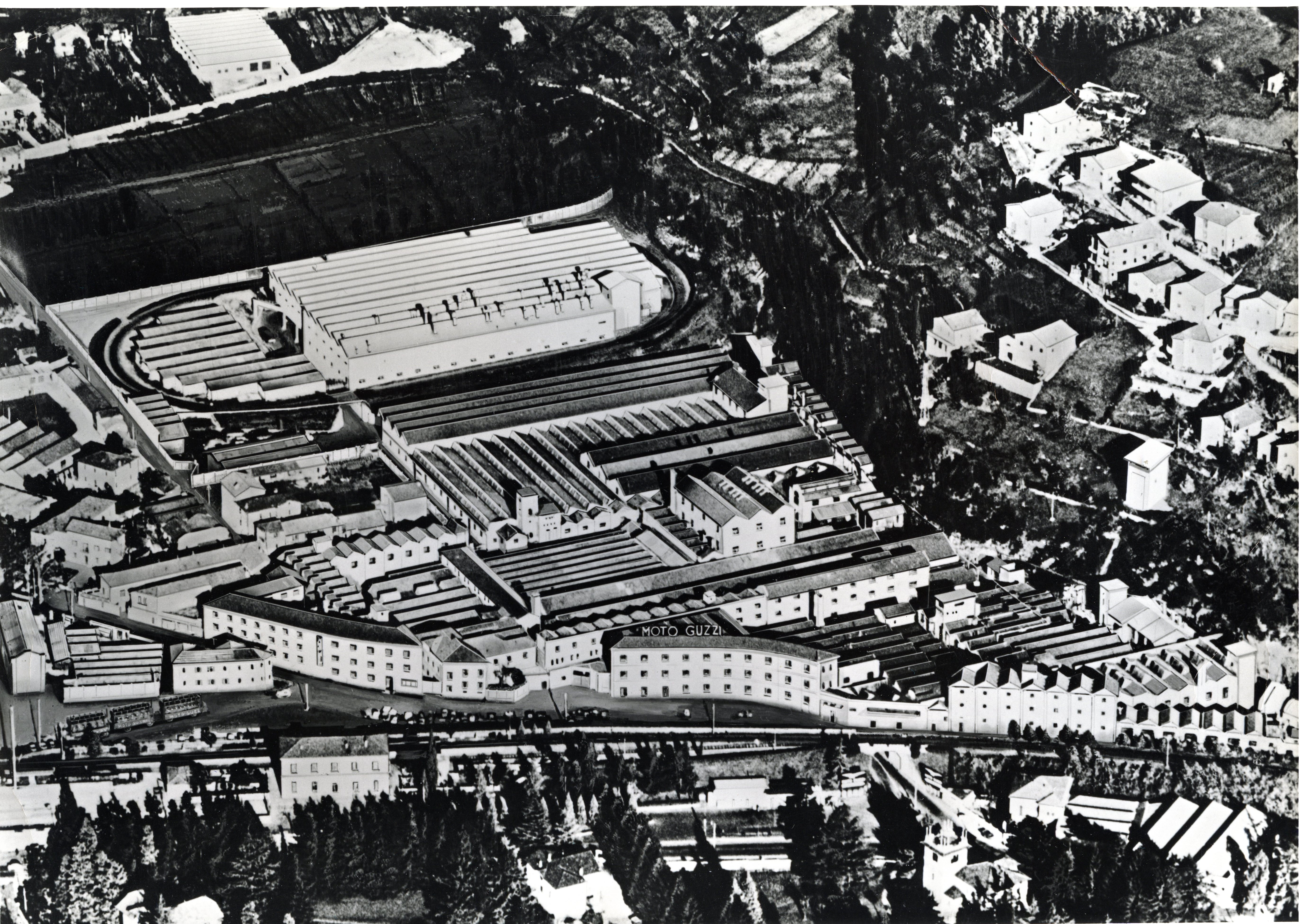 1960ca_Usine_01.jpg