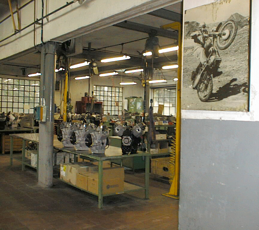 2001_Usine_06.jpg